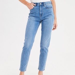 American Eagle mom jeans